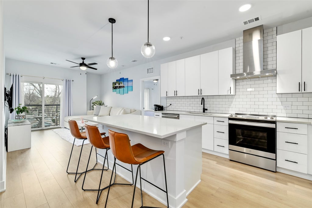 3101 Govalle Avenue 301, Austin