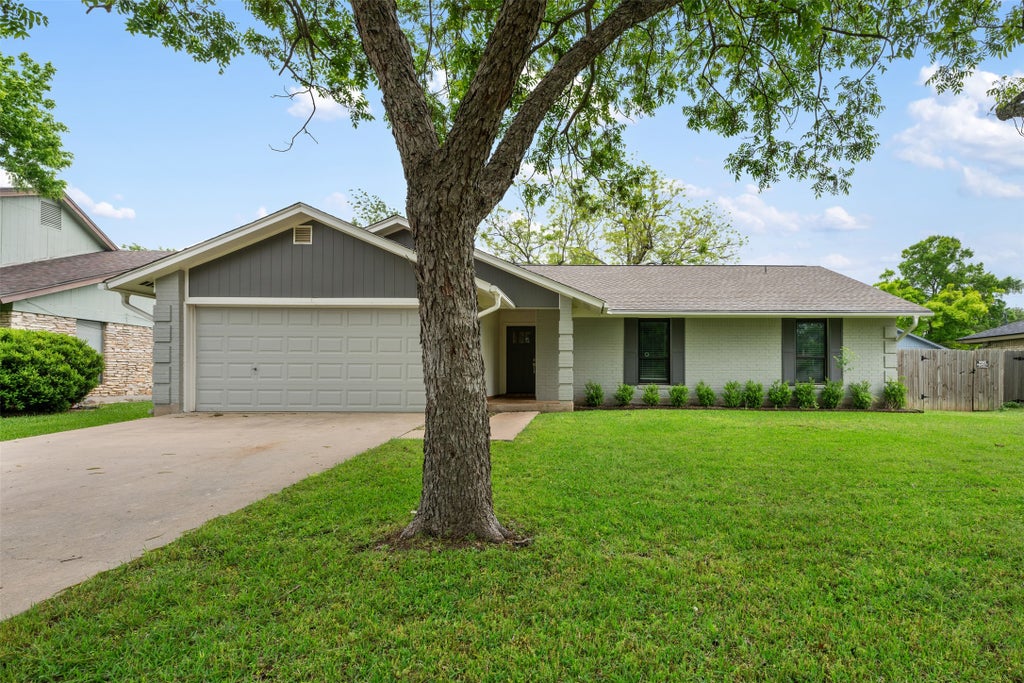 1003 Whispering Drive, Round Rock