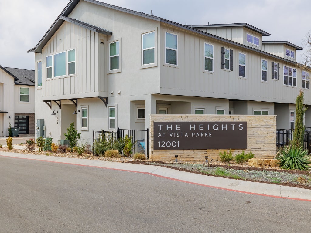 12001 Vista Parke Drive 1204, Austin