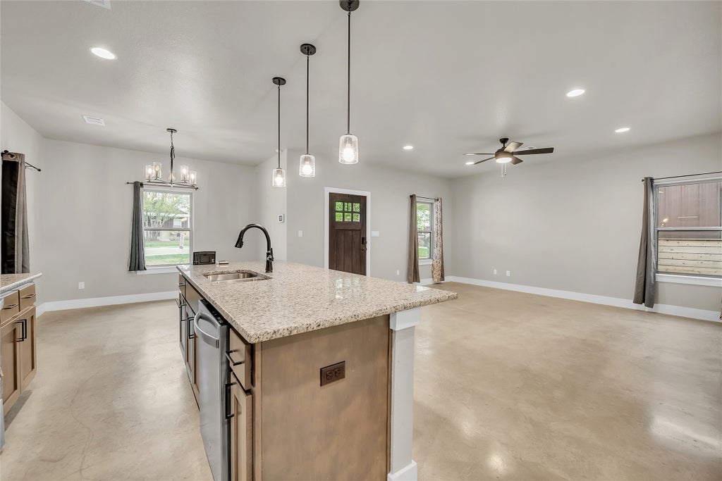 246 Western Avenue, Bertram