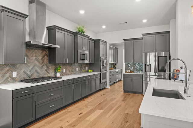 705 Spicewood Trails Drive, Spicewood