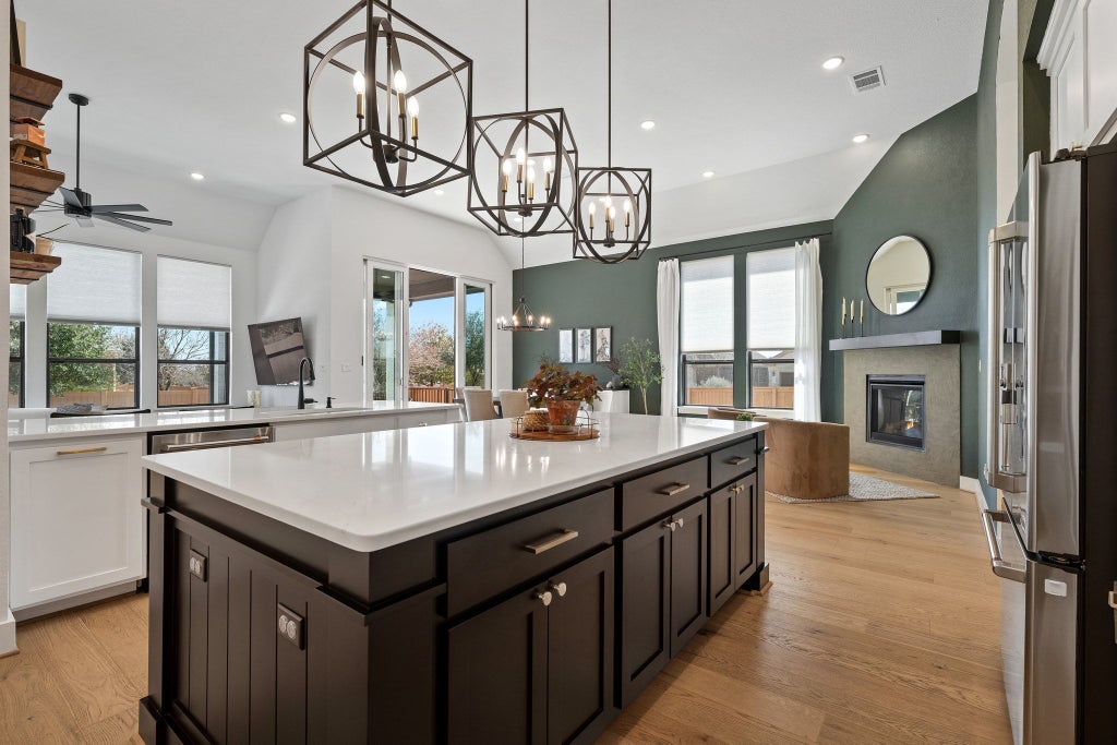 159 Short Bush Pass, Austin