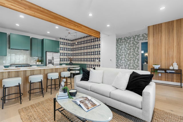 1209 Canterbury Street, Austin