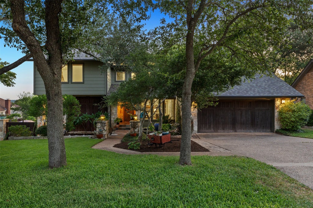 10810 Wintergreen Hill, Austin