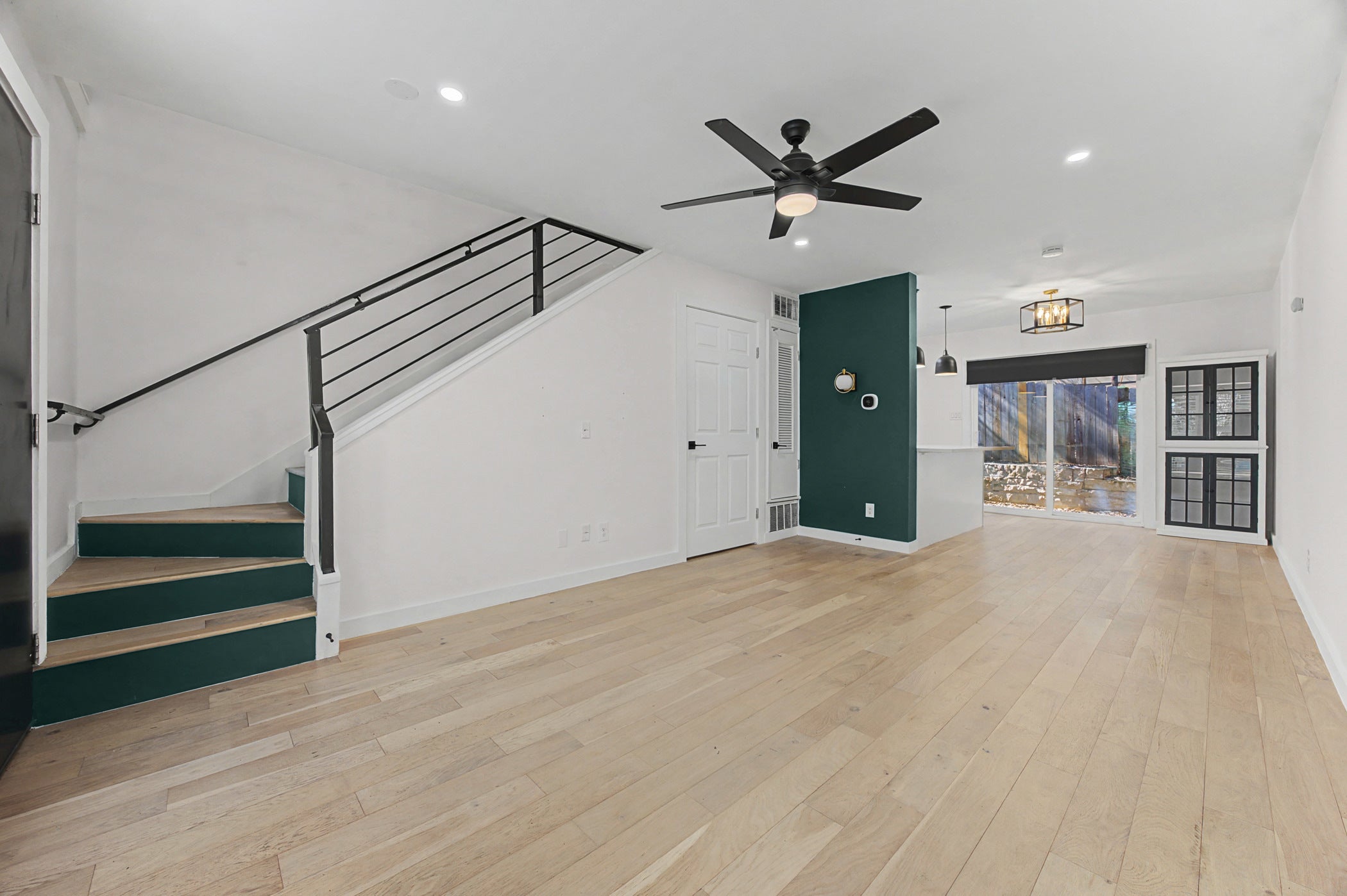 Photo of Listing #4501440