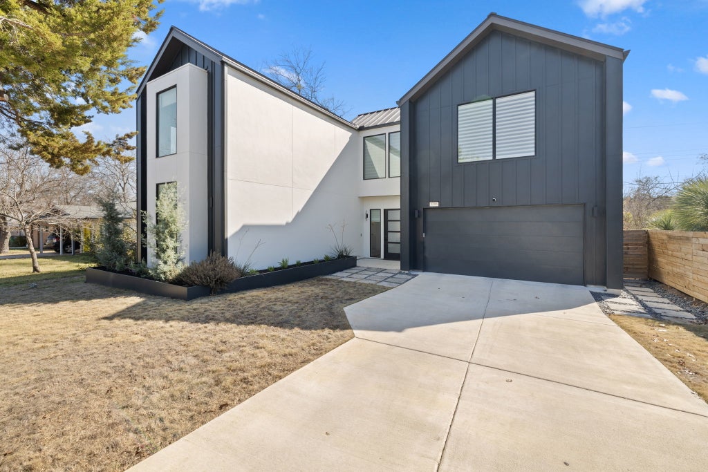 3205 Dolphin Drive, Austin