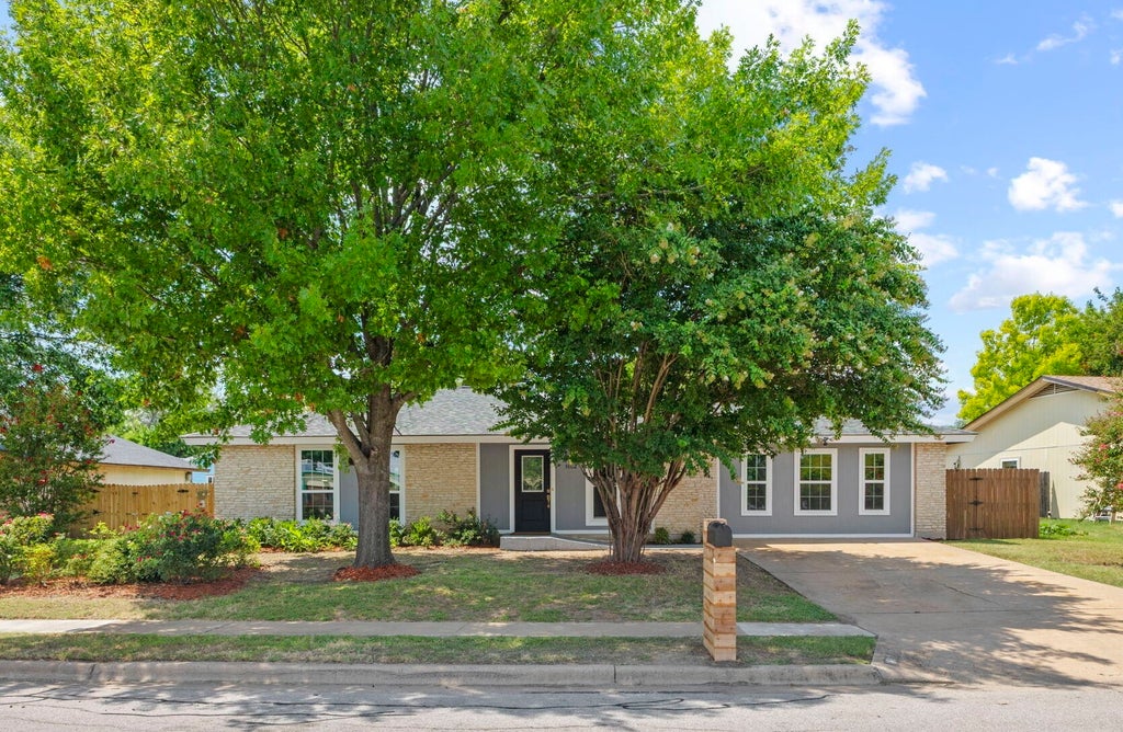 1602 Provident Lane, Round Rock