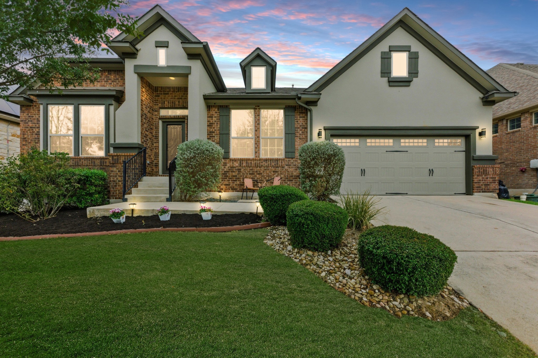 Photo of Listing #6978857