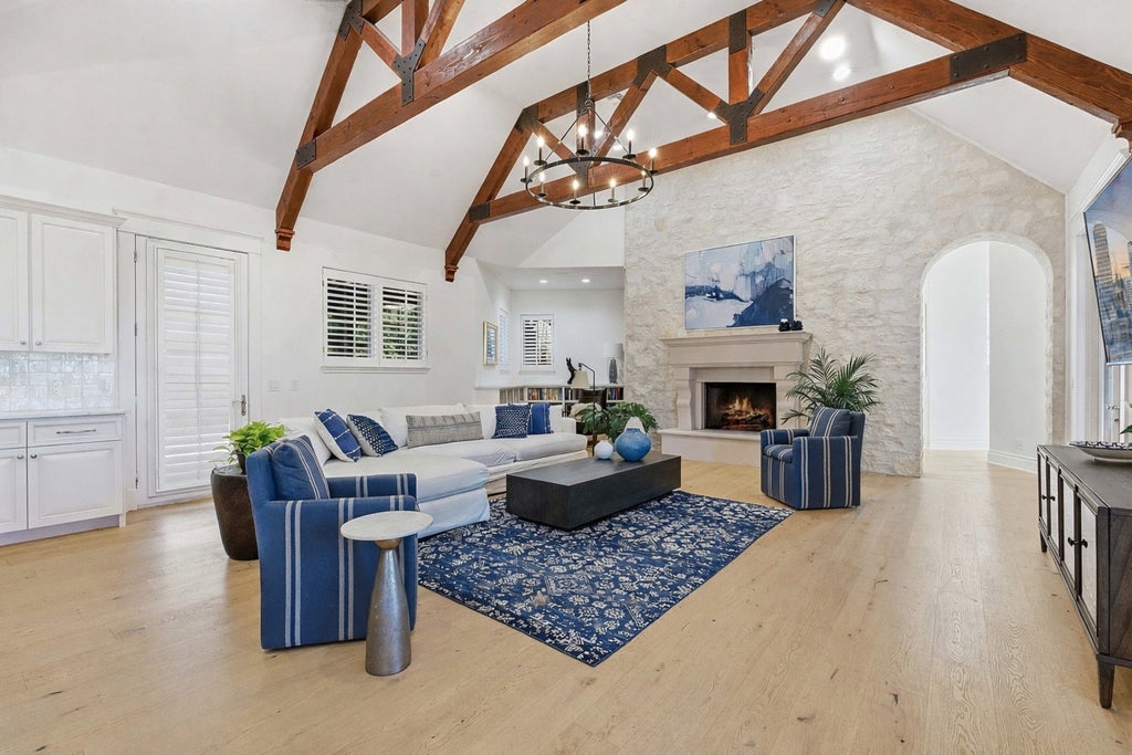 16400 Hamilton Pool Road, Austin