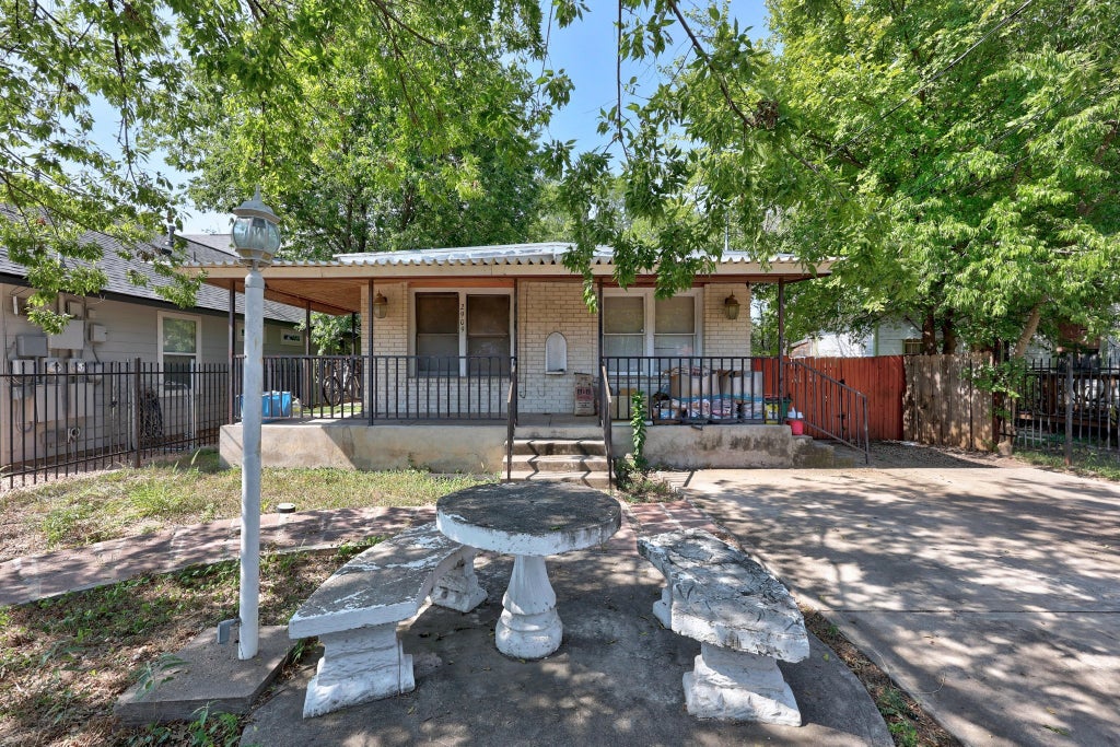 2909 E 5th Street, Austin