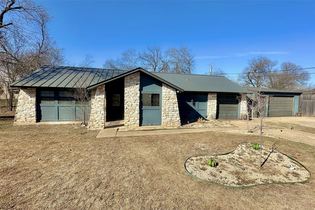 1504 Jackson Drive, Cedar Park