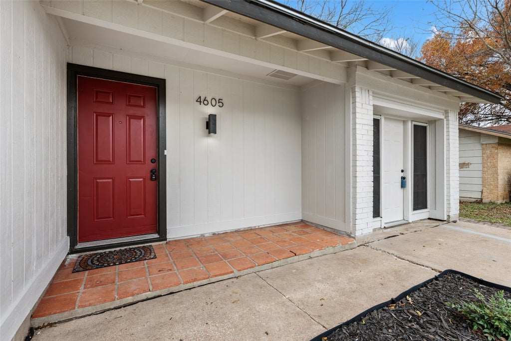 4605 Brassiewood Drive, Austin