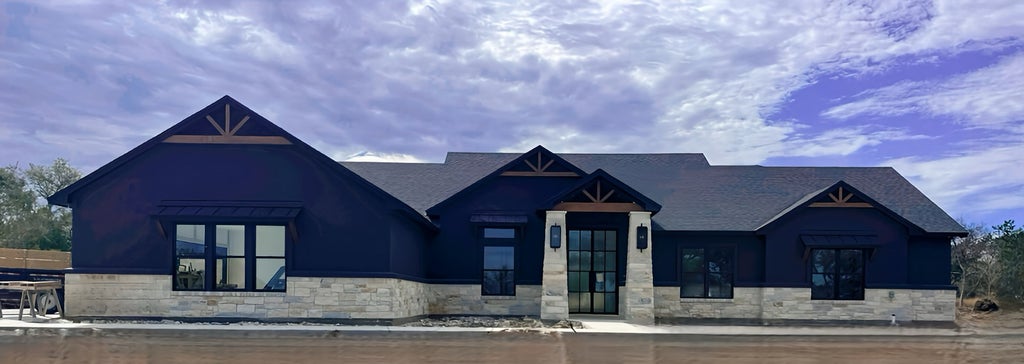 198 Burnet Oaks, Burnet