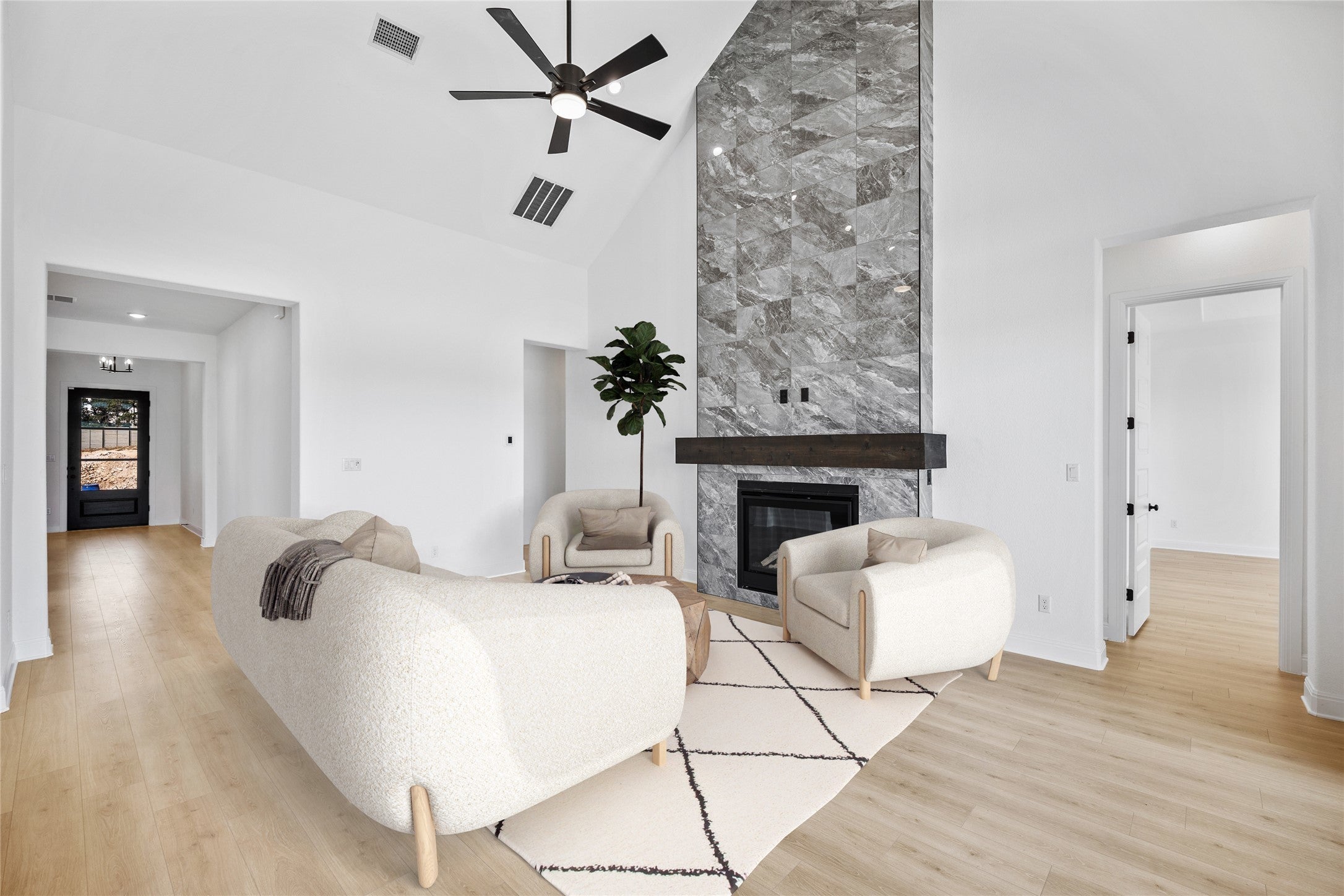 Photo of Listing #7941406