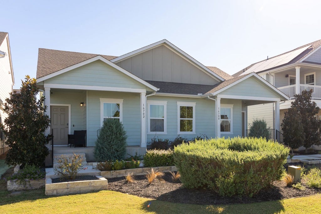 16702 Sonoma Breeze Drive, Manor