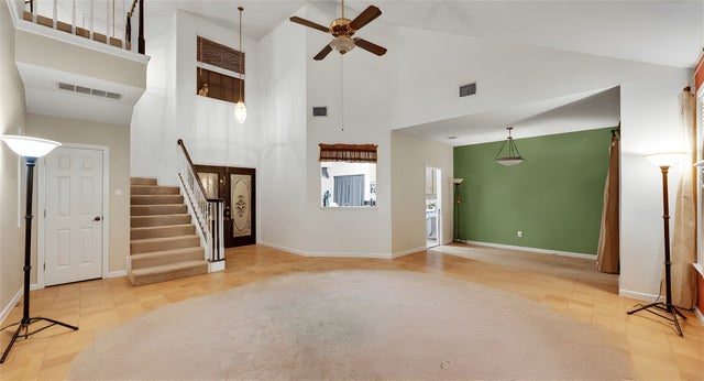 9111 Hazelhurst Drive, Austin