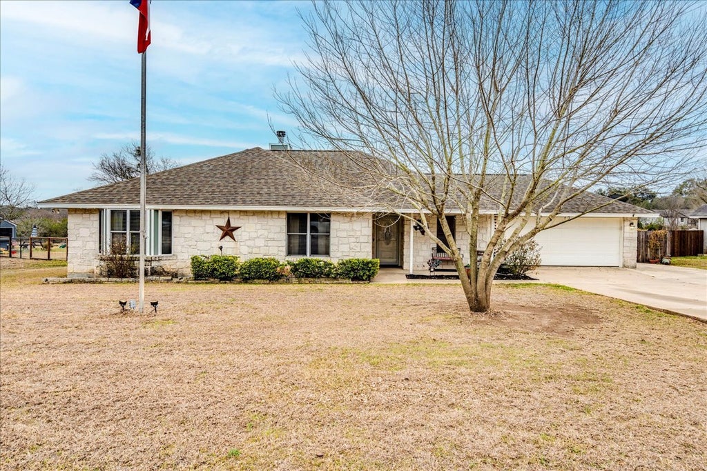 300 Dove Hollow Drive, Kyle