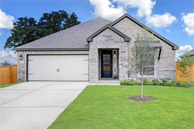 115 Red Oak Place, Bastrop