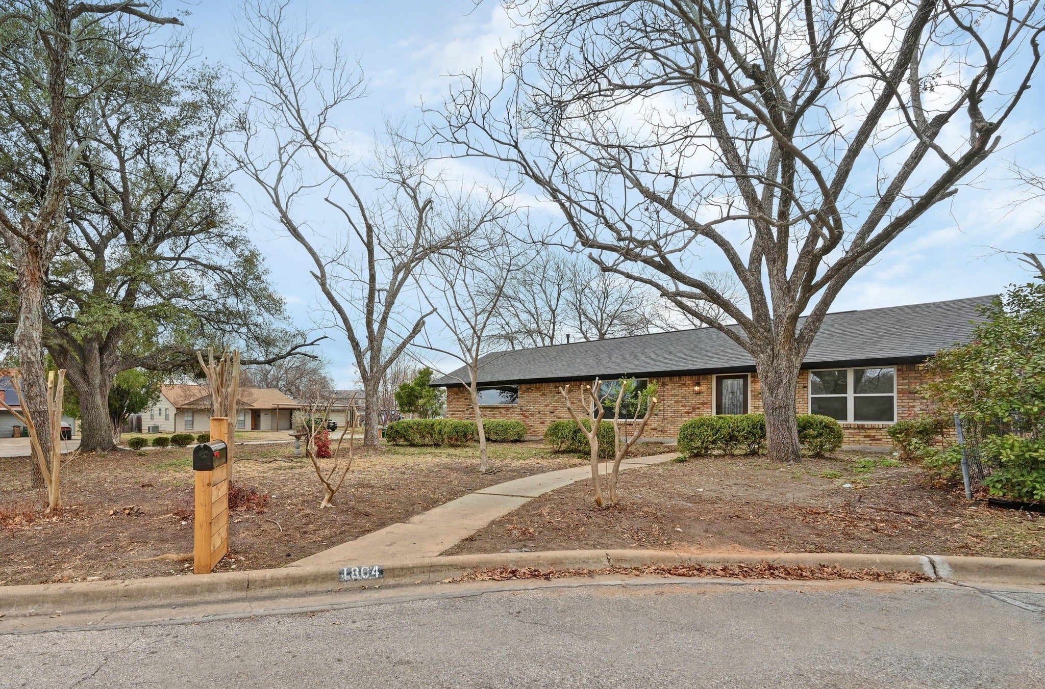 Photo of Listing #5265883