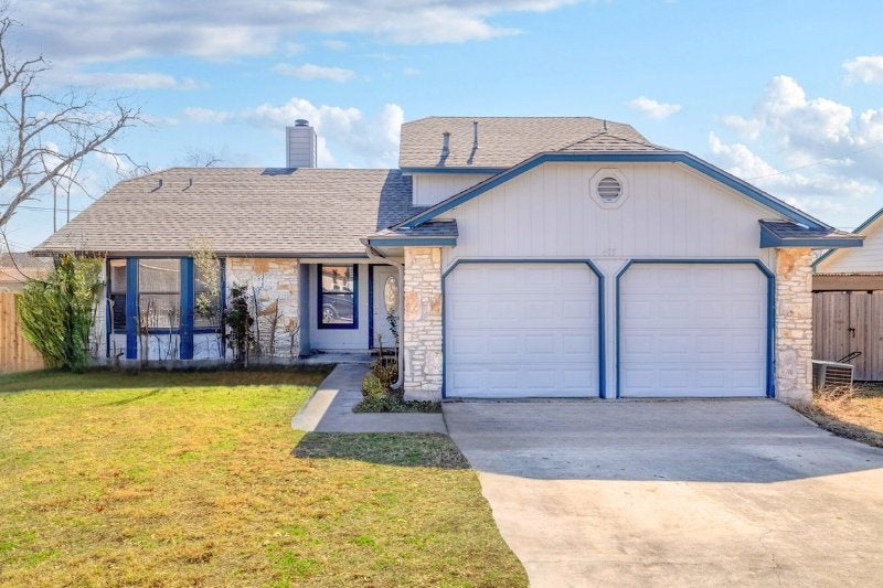 405 Brookhollow Drive, Pflugerville