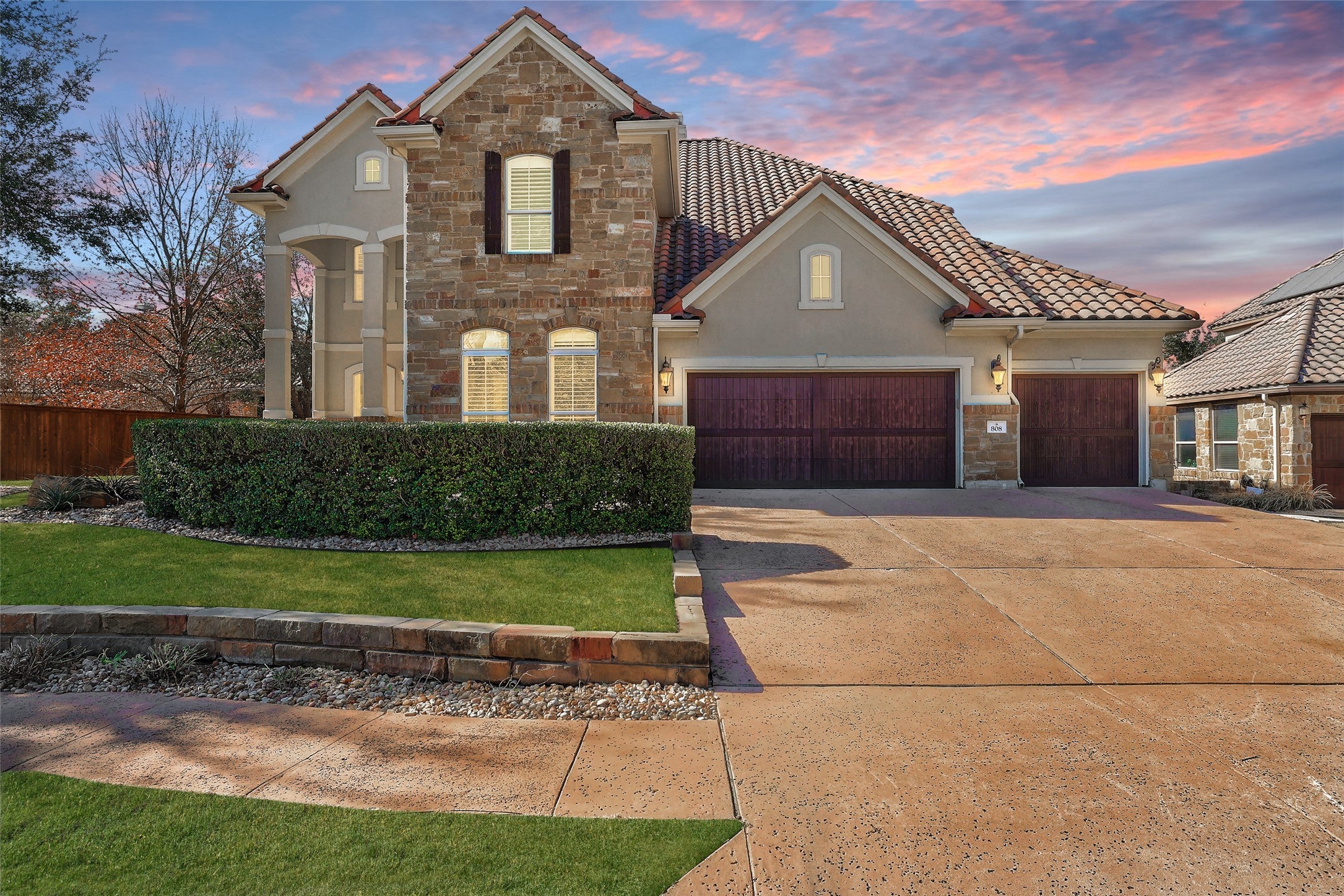 Photo of Listing #4212793