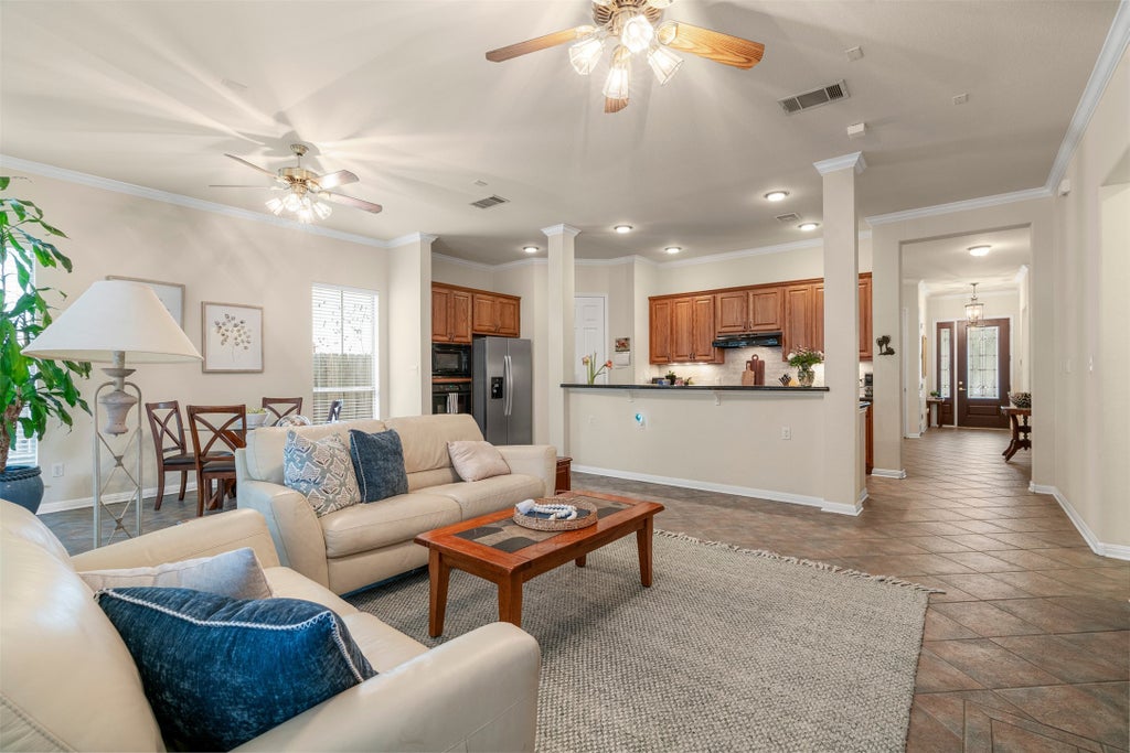 6437 Tasajillo Trail, Austin