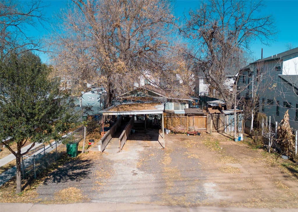 2208 Canterbury Street, Austin