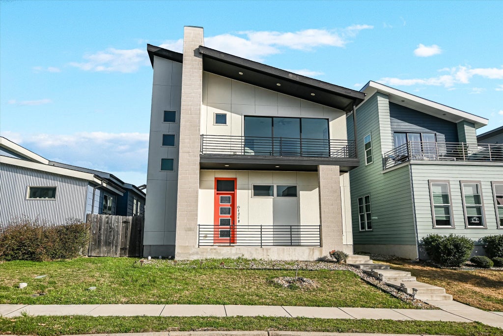 6121 Florencia Lane, Austin