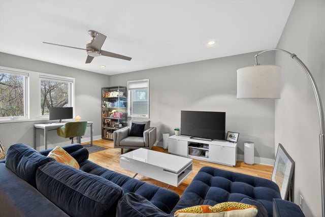 904 West Avenue 114, Austin