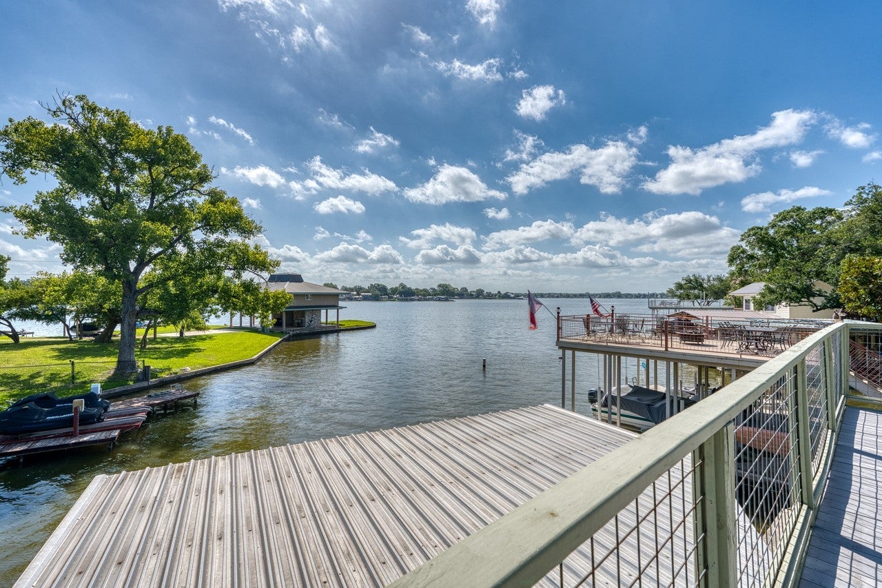 Photo of Listing #3011448