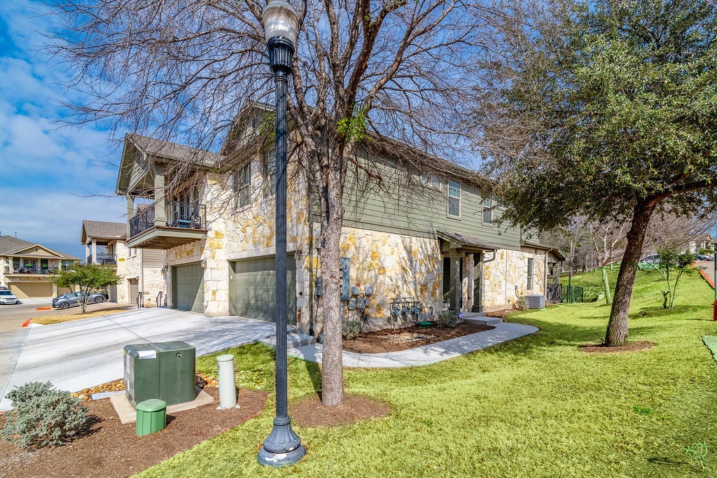 3101 Davis Lane 8402, Austin