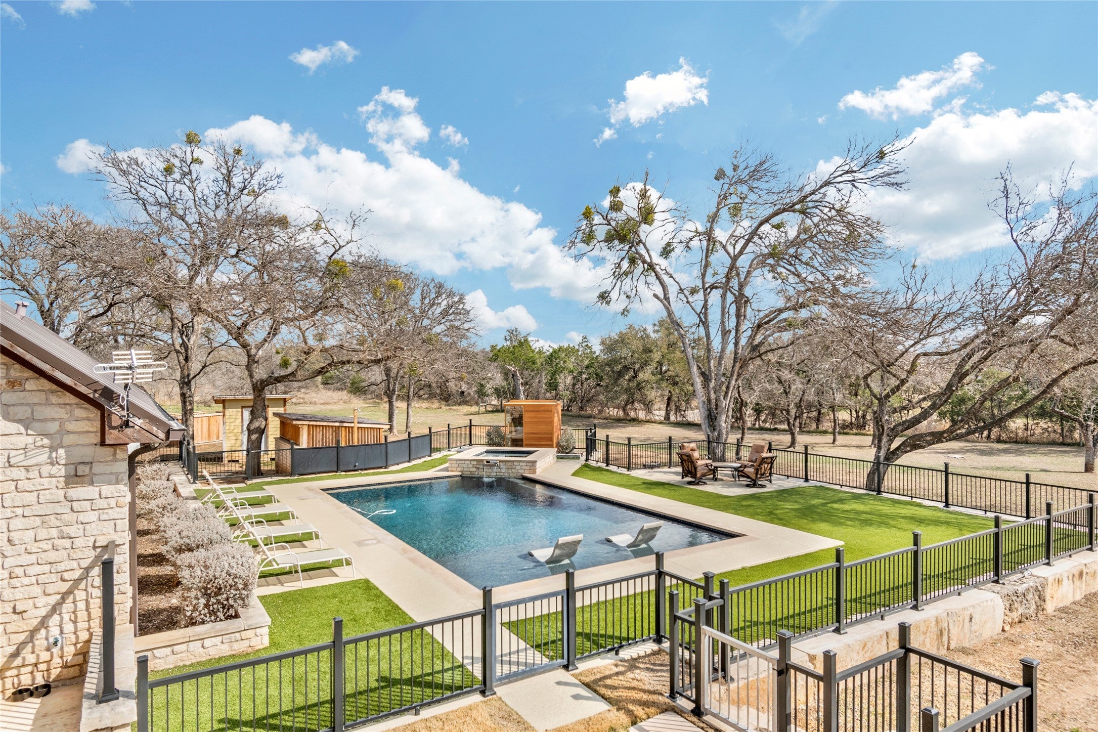 Photo of Listing #9788351