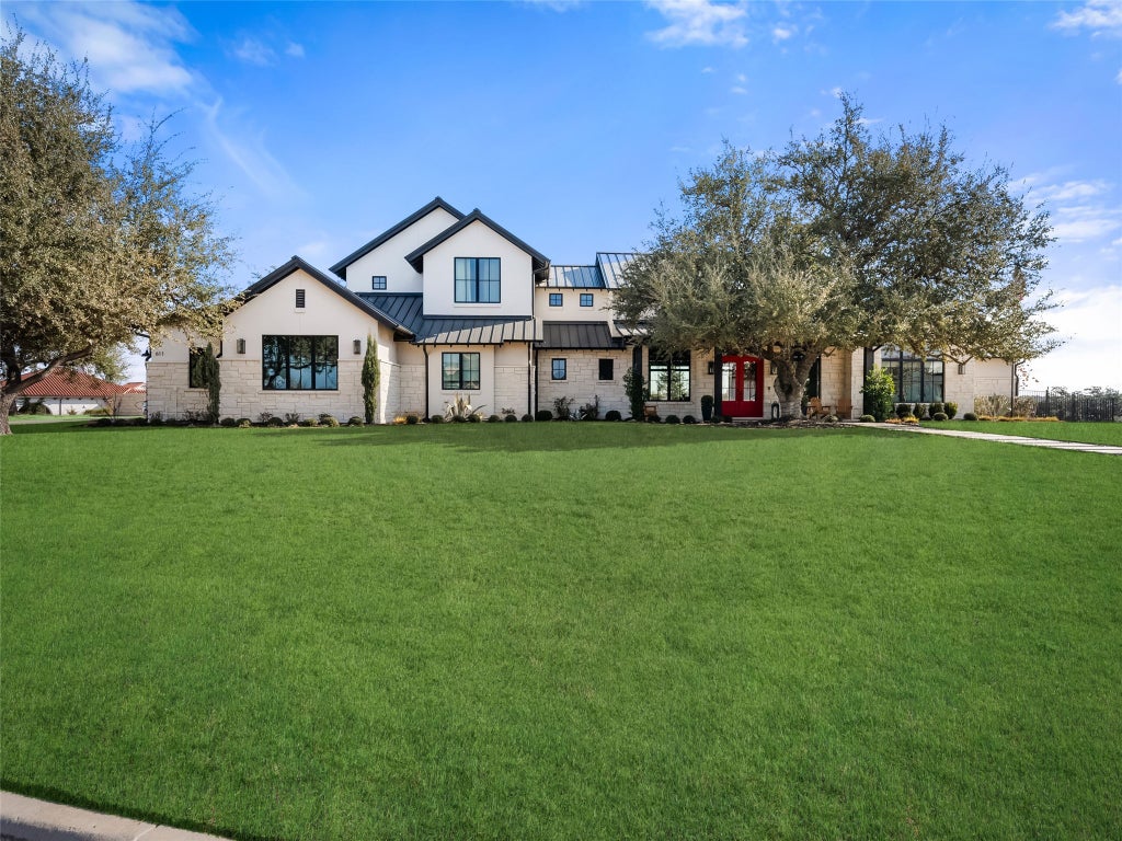 611 Casasanta Trail, Lakeway