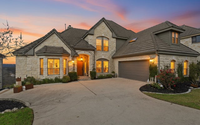 6600 W Courtyard Drive, Austin