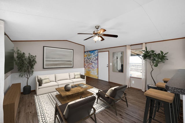 603 Stag Horn Pass, Kyle