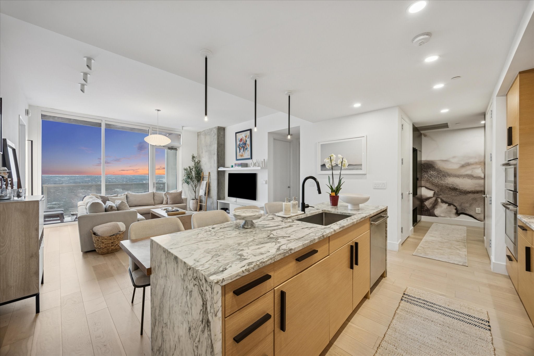 Photo of Listing #6630772