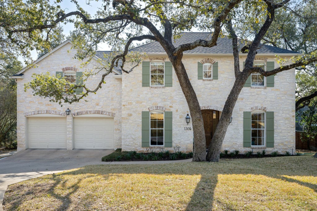 1305 Constant Springs Drive, Austin