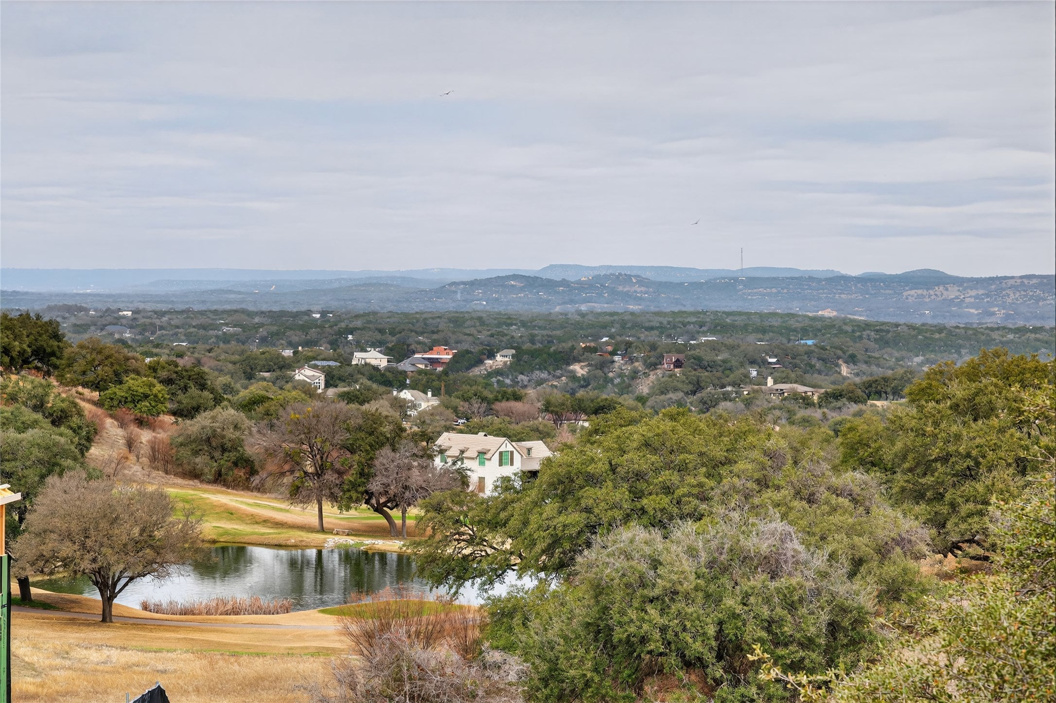 Photo of Listing #2020303