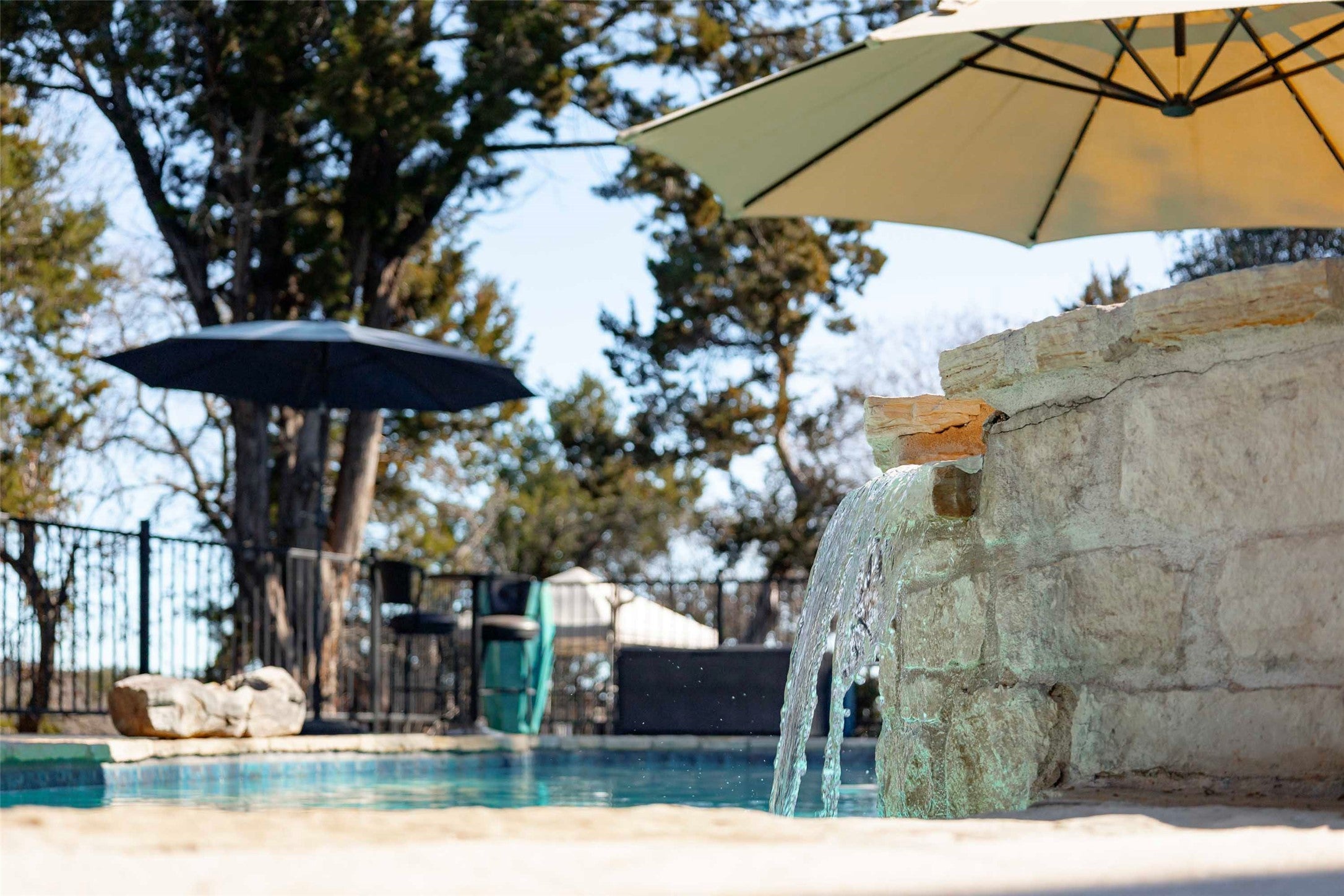 Photo of Listing #1634262