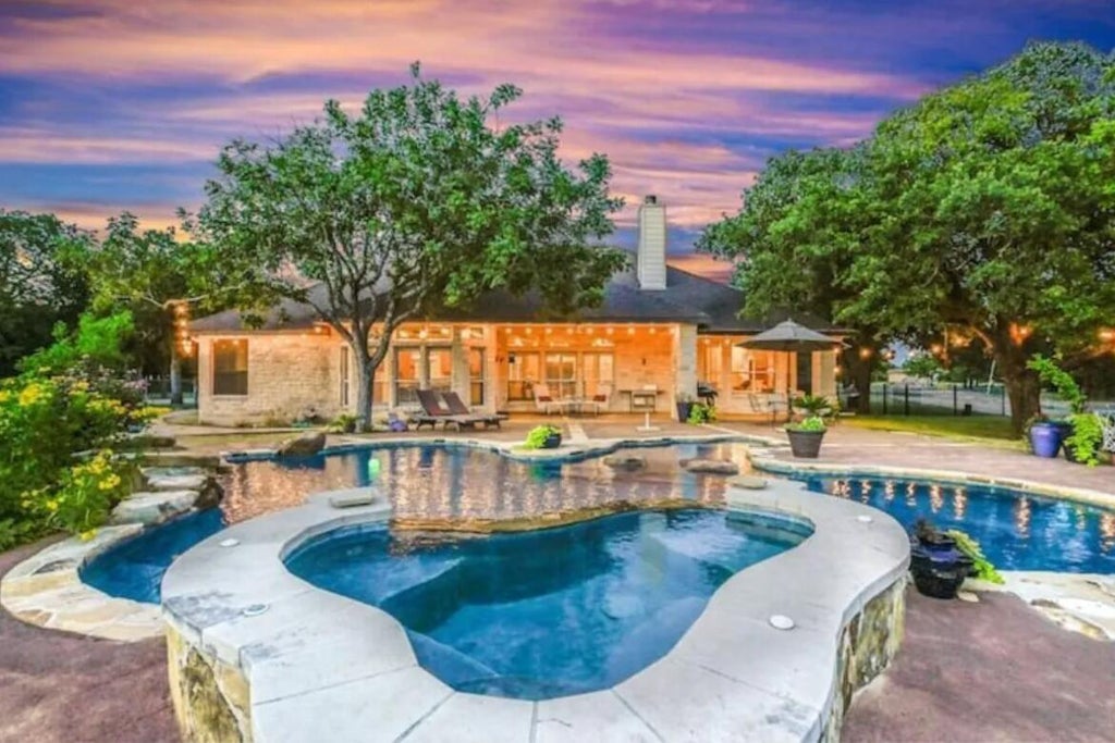 413 Breakaway Road, Cedar Park