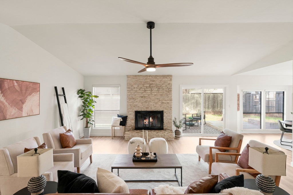 4911 White Elm Drive, Austin