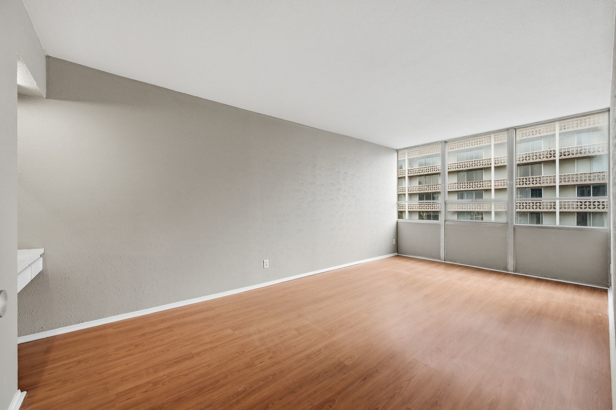 Photo of Listing #1329288