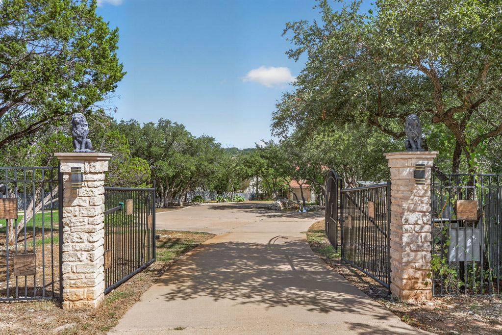 3405 Bee Creek Road, Spicewood