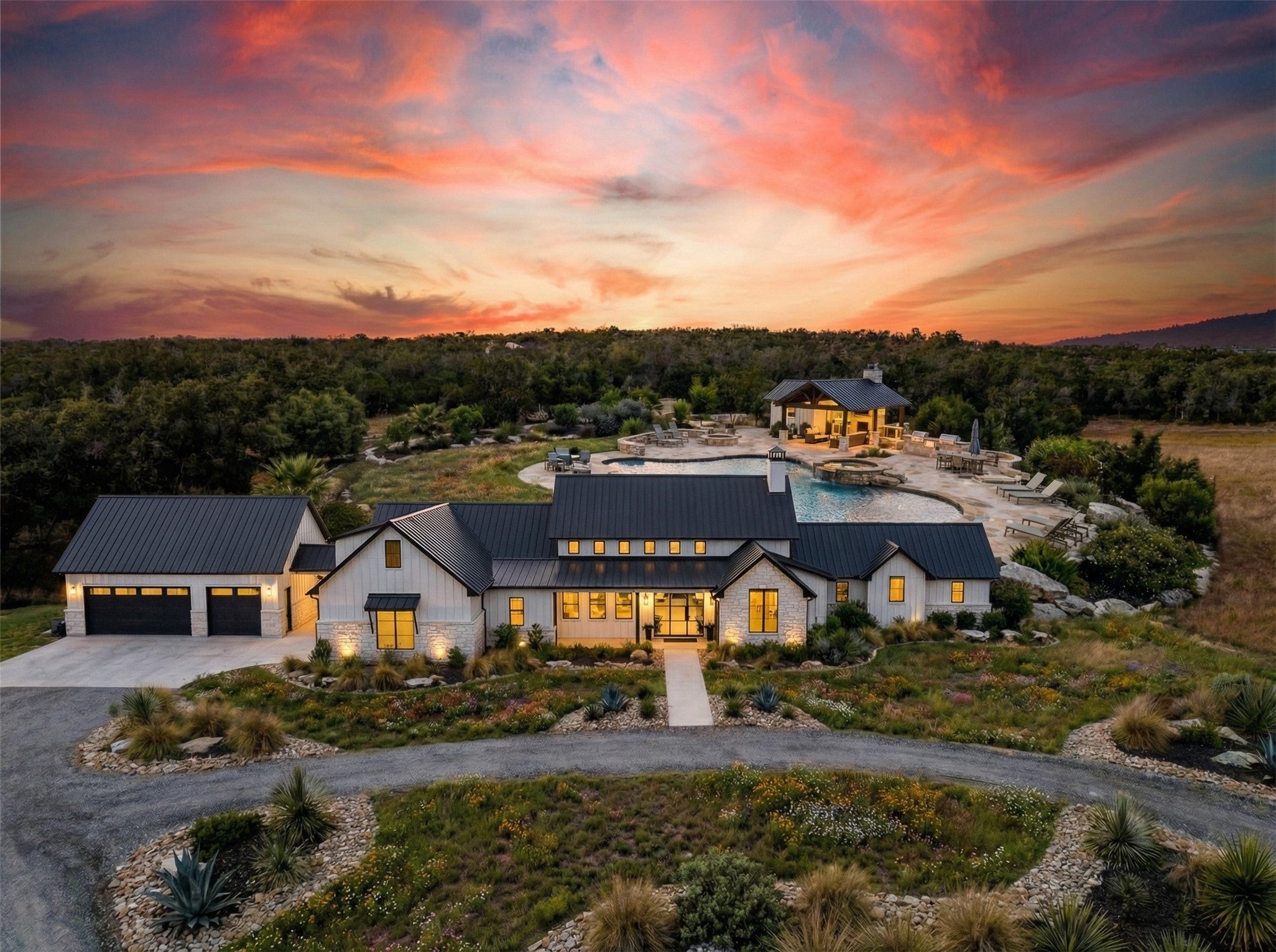 Photo of Listing #7142479