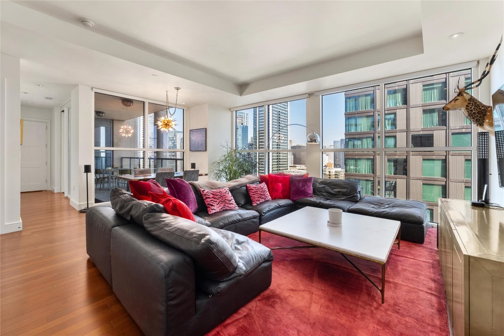 98 San Jacinto Boulevard 2203, Austin