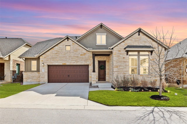 132 Village Oak Drive, Austin