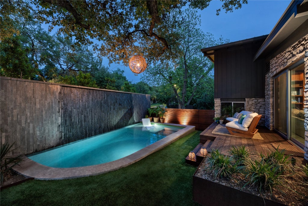 2709 Pecos Street, Austin