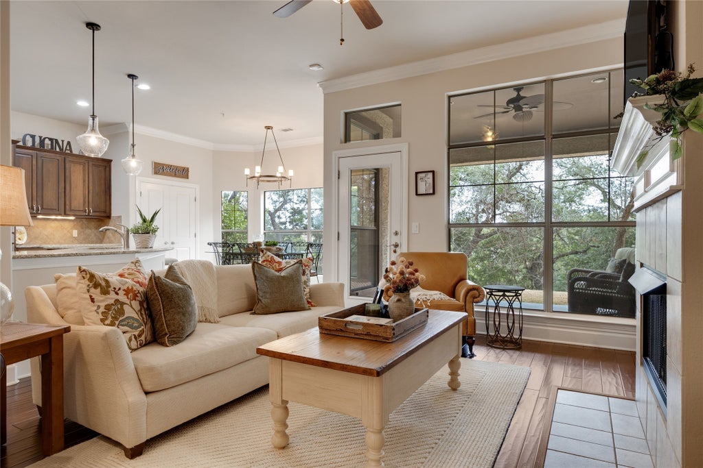 7800 Southwest Parkway 412, Austin