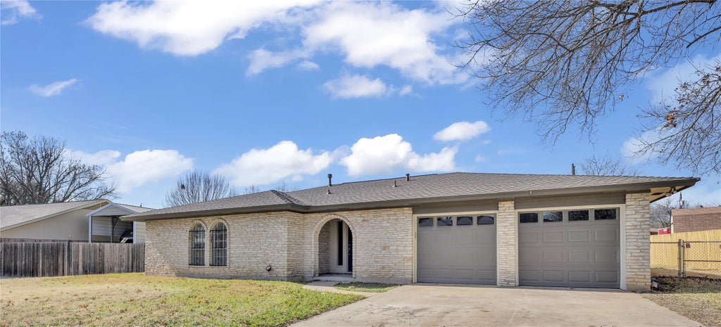 514 Sara Drive, Round Rock