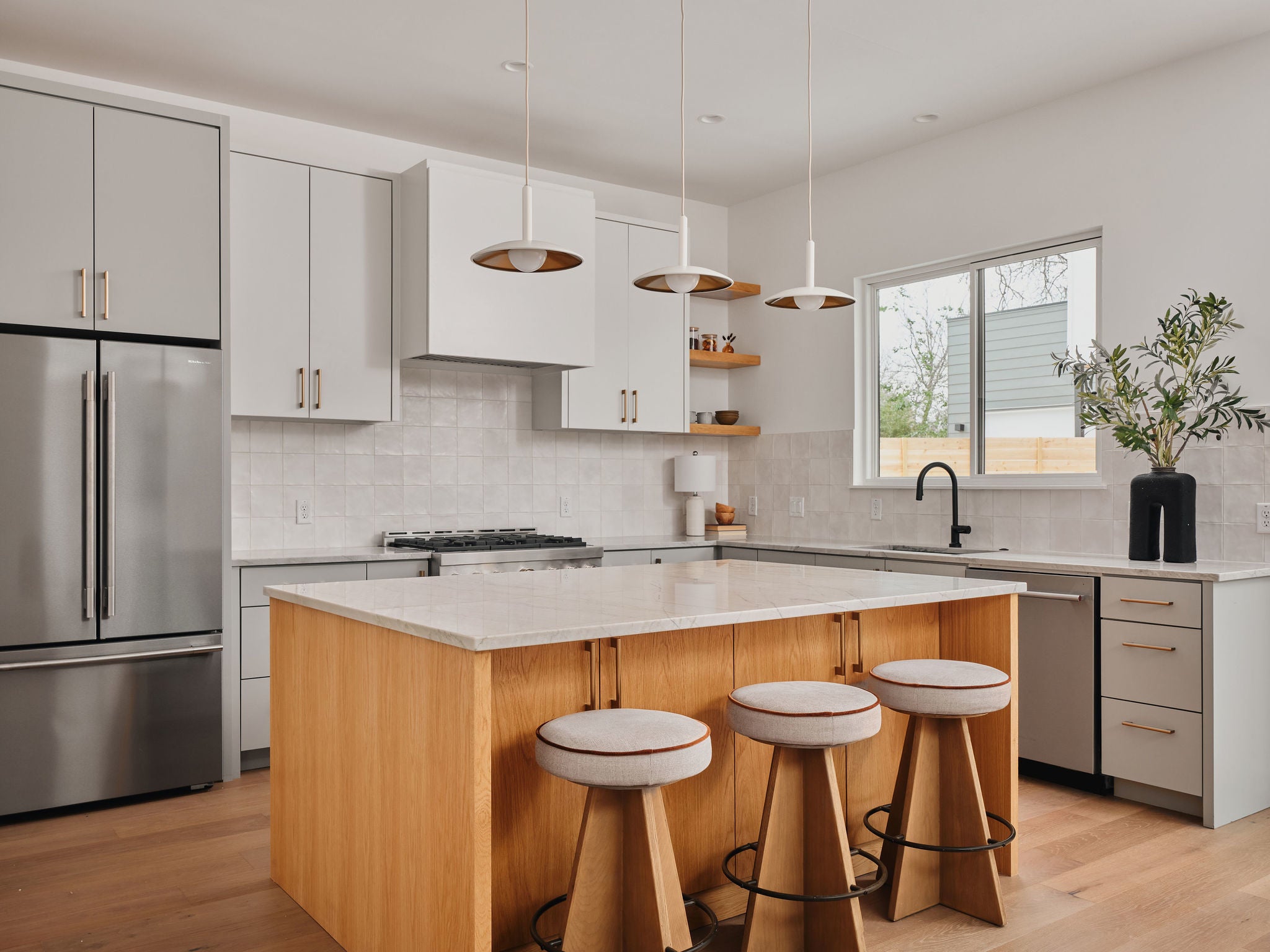 Photo of Listing #9553099